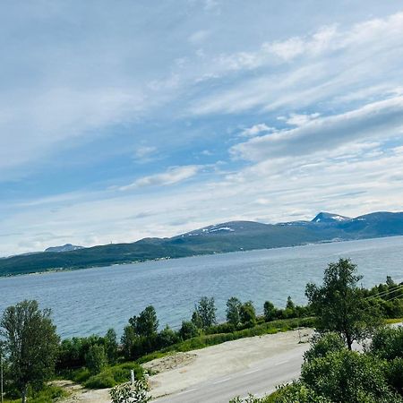 Apartment In Tromso With Sea And Mountain View المظهر الخارجي الصورة